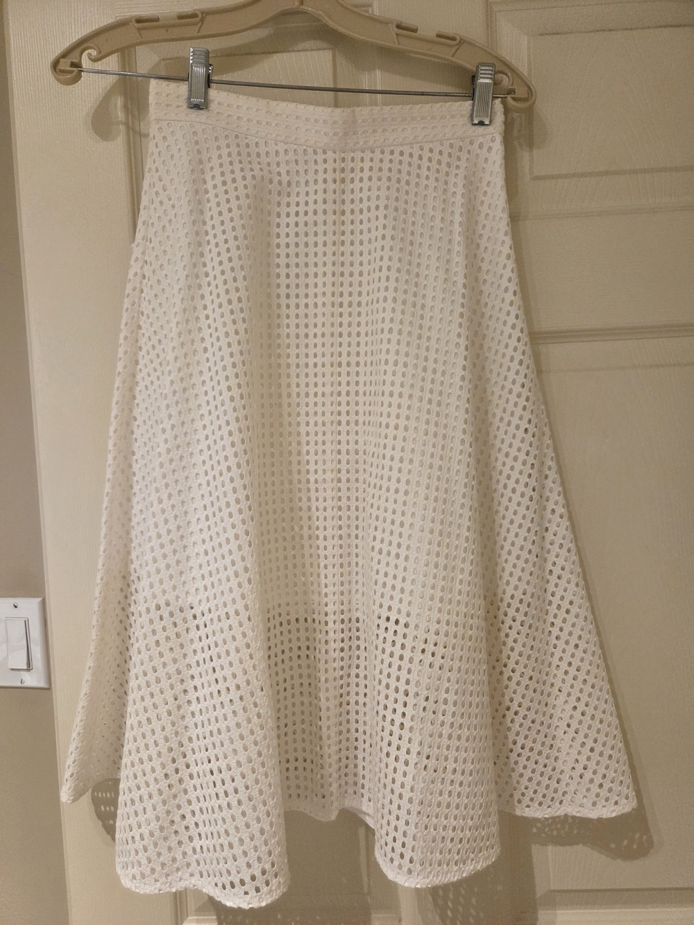 Club Monaco White Eyelet Circle Skirt